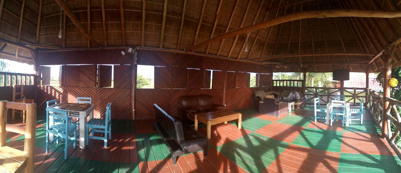 Saint Blaise Hotel Gatumba Exterior photo